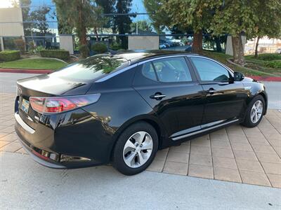 2016 Kia Optima Hybrid   - Photo 4 - Glendora, CA 91740