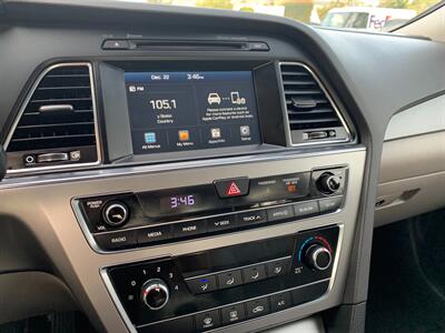 2017 Hyundai SONATA SE - Photo 22 - Glendora, CA 91740