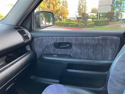 2003 Honda CR-V LX   - Photo 24 - Glendora, CA 91740