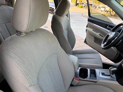 2014 Subaru Outback 2.5i - Photo 18 - Glendora, CA 91740