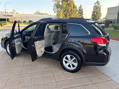 2014 Subaru Outback 2.5i - Photo 13 - Glendora, CA 91740