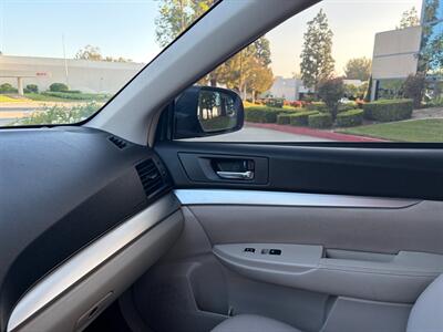 2014 Subaru Outback 2.5i - Photo 28 - Glendora, CA 91740