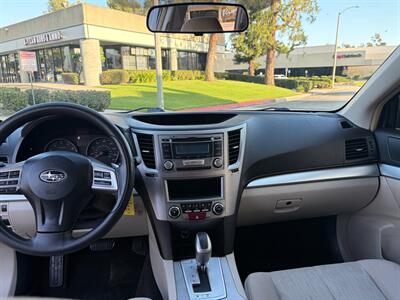 2014 Subaru Outback 2.5i - Photo 12 - Glendora, CA 91740