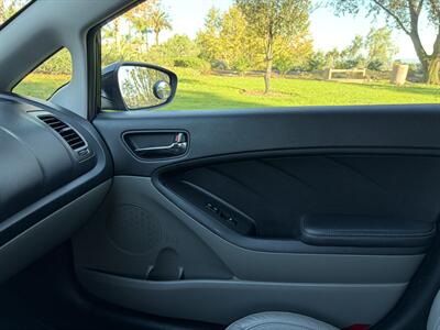 2016 Kia Forte EX   - Photo 23 - Glendora, CA 91740