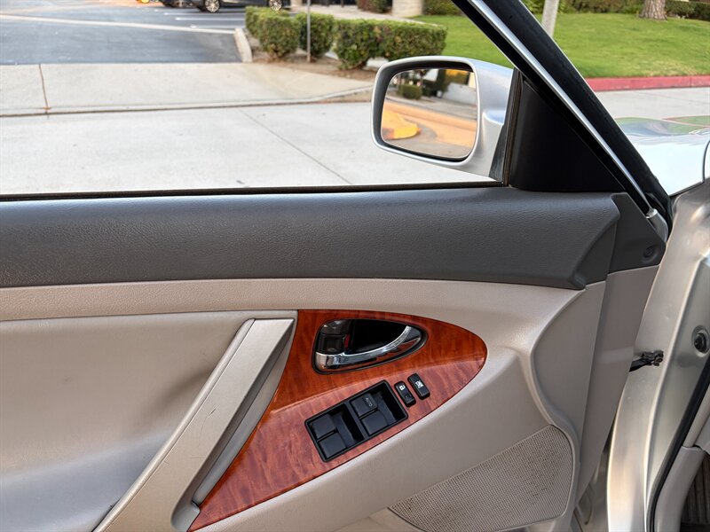 2009 Toyota Camry XLE - Photo 8 - Glendora, CA 91740