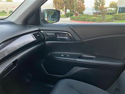 2015 Honda Accord Sport   - Photo 24 - Glendora, CA 91740