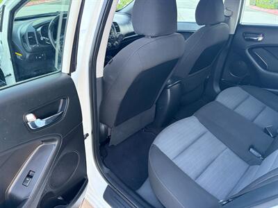 2016 Kia Forte5 EX   - Photo 10 - Glendora, CA 91740