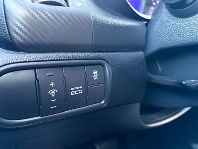 2016 Kia Forte5 EX   - Photo 26 - Glendora, CA 91740