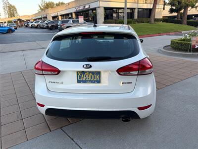 2016 Kia Forte5 EX   - Photo 5 - Glendora, CA 91740