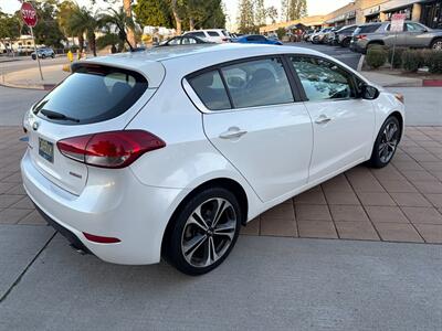 2016 Kia Forte5 EX   - Photo 4 - Glendora, CA 91740
