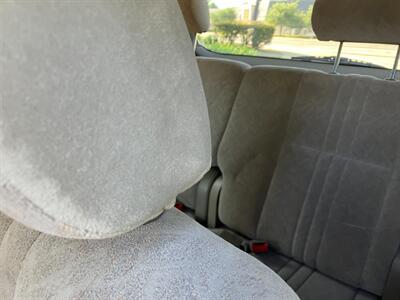 1998 Toyota Sienna LE   - Photo 11 - Glendora, CA 91740