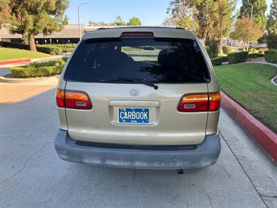 1998 Toyota Sienna LE   - Photo 5 - Glendora, CA 91740