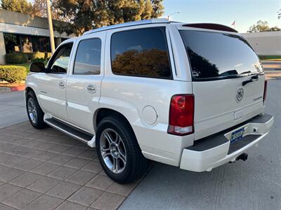 2003 Cadillac Escalade   - Photo 6 - Glendora, CA 91740