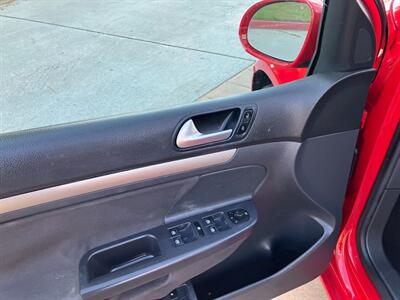 2007 Volkswagen Rabbit PZEV   - Photo 8 - Glendora, CA 91740