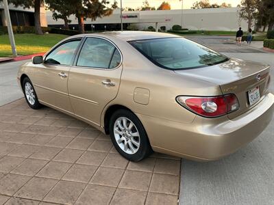 2002 Lexus ES 300   - Photo 6 - Glendora, CA 91740