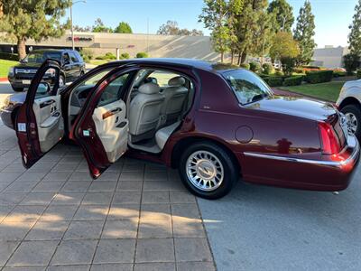 2000 Lincoln Town Car Cartier   - Photo 14 - Glendora, CA 91740
