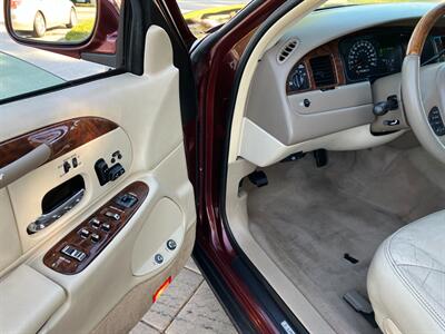 2000 Lincoln Town Car Cartier   - Photo 8 - Glendora, CA 91740