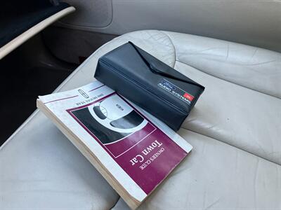 2000 Lincoln Town Car Cartier   - Photo 22 - Glendora, CA 91740