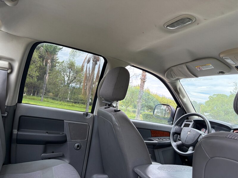 2006 Dodge Ram 1500 SLT - Photo 18 - Glendora, CA 91740