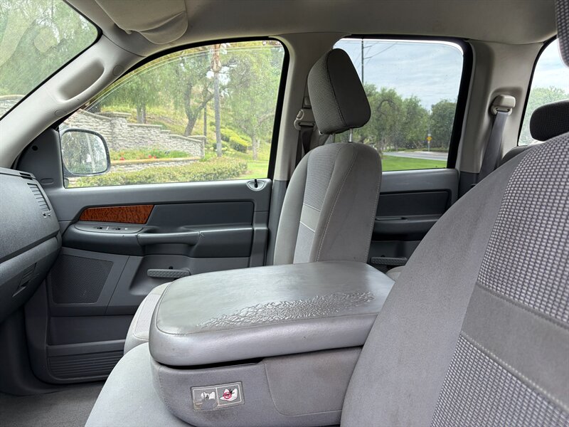 2006 Dodge Ram 1500 SLT - Photo 9 - Glendora, CA 91740