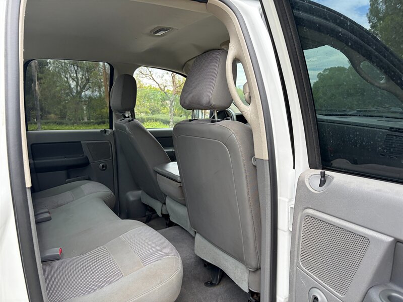 2006 Dodge Ram 1500 SLT - Photo 16 - Glendora, CA 91740