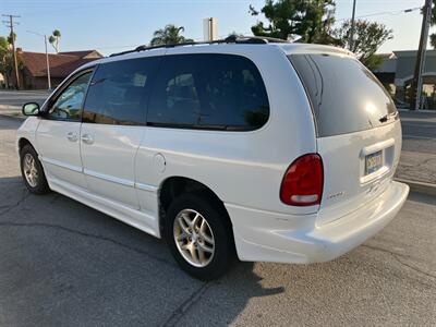 1998 Dodge Grand Caravan LE   - Photo 6 - Glendora, CA 91740