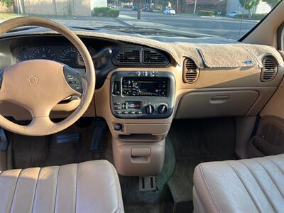 1998 Dodge Grand Caravan LE   - Photo 11 - Glendora, CA 91740