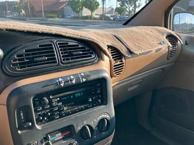 1998 Dodge Grand Caravan LE   - Photo 21 - Glendora, CA 91740