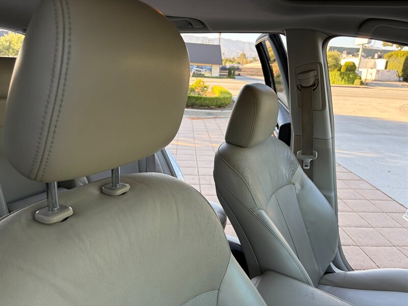 2010 Subaru Outback 2.5i Limited - Photo 19 - Glendora, CA 91740