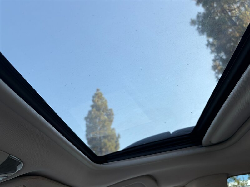 2010 Subaru Outback 2.5i Limited - Photo 26 - Glendora, CA 91740
