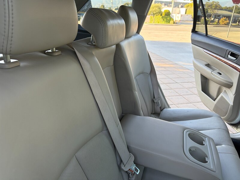 2010 Subaru Outback 2.5i Limited - Photo 21 - Glendora, CA 91740