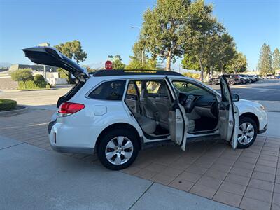2010 Subaru Outback 2.5i Limited - Photo 22 - Glendora, CA 91740