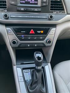 2017 Hyundai ELANTRA SE   - Photo 17 - Glendora, CA 91740