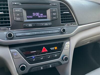 2017 Hyundai ELANTRA SE   - Photo 18 - Glendora, CA 91740