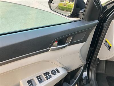 2017 Hyundai ELANTRA SE   - Photo 8 - Glendora, CA 91740