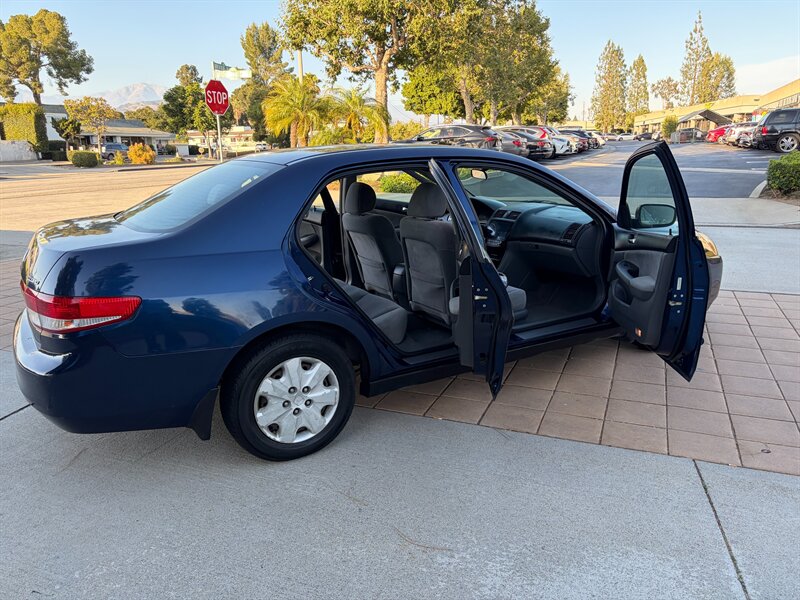 2004 Honda Accord LX - Photo 16 - Glendora, CA 91740