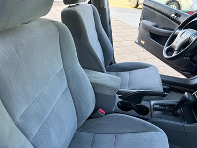 2004 Honda Accord LX - Photo 13 - Glendora, CA 91740