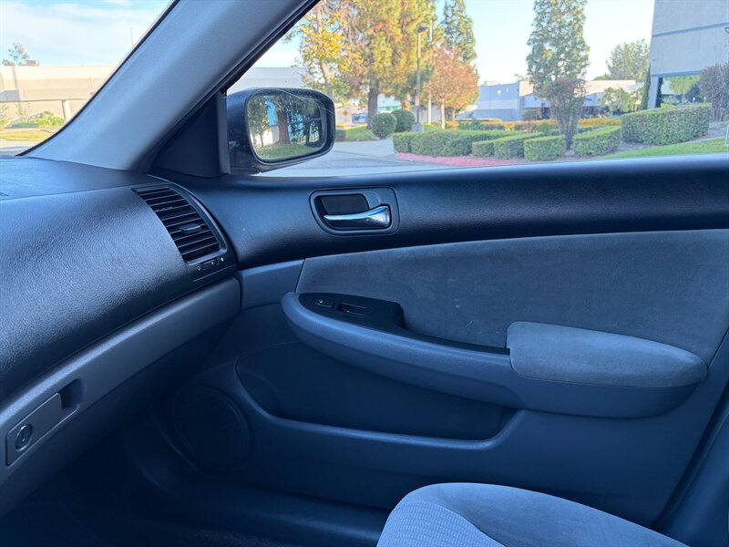 2004 Honda Accord LX - Photo 19 - Glendora, CA 91740