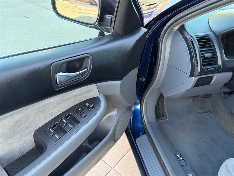 2004 Honda Accord LX - Photo 7 - Glendora, CA 91740