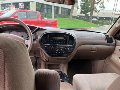 2004 Toyota Sequoia SR5   - Photo 14 - Glendora, CA 91740
