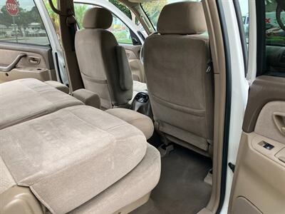 2004 Toyota Sequoia SR5   - Photo 21 - Glendora, CA 91740