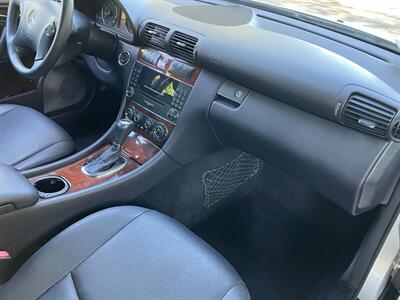 2006 Mercedes-Benz C 350 Sport   - Photo 15 - Glendora, CA 91740