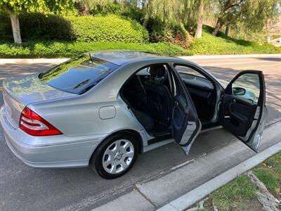2006 Mercedes-Benz C 350 Sport   - Photo 19 - Glendora, CA 91740