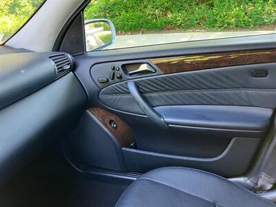 2006 Mercedes-Benz C 350 Sport   - Photo 23 - Glendora, CA 91740