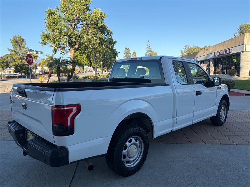 2017 Ford F-150 XLT - Photo 4 - Glendora, CA 91740