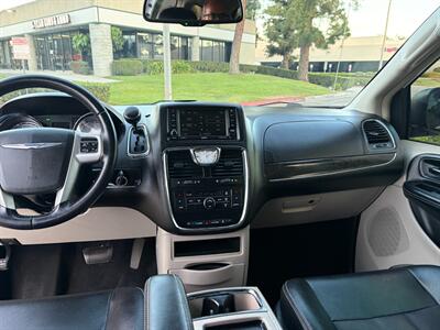 2016 Chrysler Town and Country Touring   - Photo 13 - Glendora, CA 91740