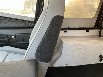 1993 Jeep Wrangler   - Photo 21 - Glendora, CA 91740