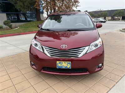 2011 Toyota Sienna XLE 8-Passenger   - Photo 2 - Glendora, CA 91740