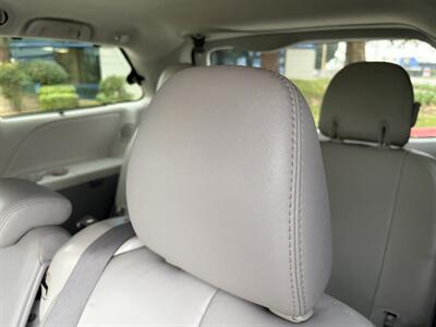 2011 Toyota Sienna XLE 8-Passenger   - Photo 12 - Glendora, CA 91740