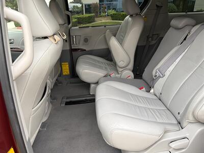 2011 Toyota Sienna XLE 8-Passenger   - Photo 11 - Glendora, CA 91740